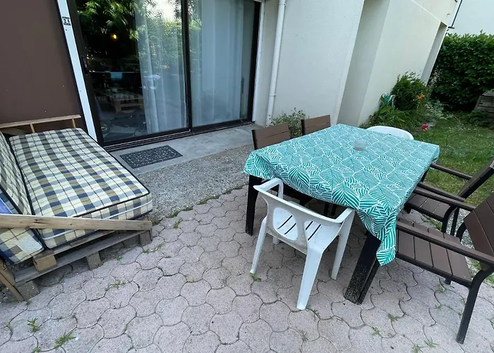 Hotel Les Terasses De *