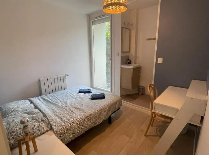 Hotel Les Terasses De *